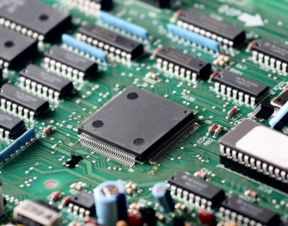 ASML電子 數(shù)據(jù)處理與存儲(chǔ)服務(wù)的技術(shù)賦能與未來(lái)展望